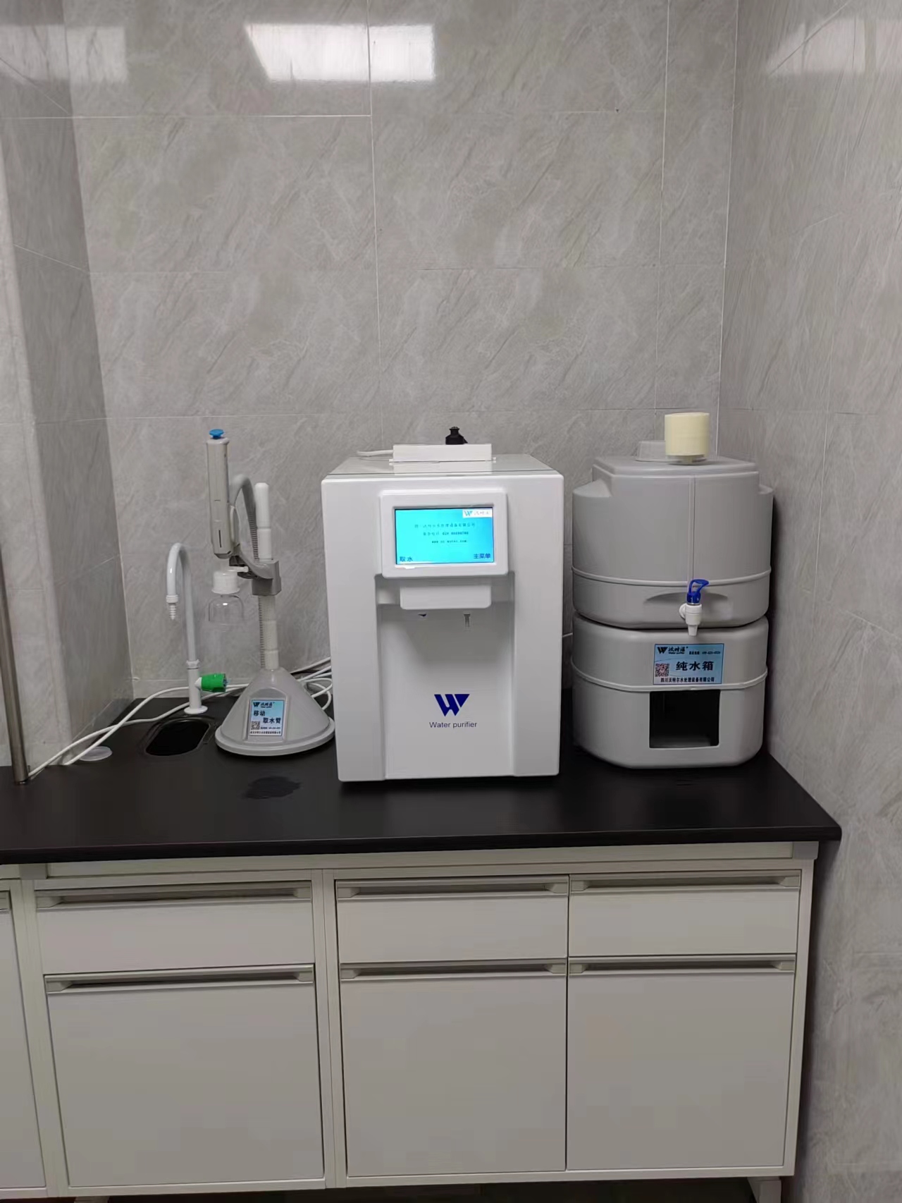 為什么那么多人選擇實(shí)驗(yàn)室超純水機(jī)？